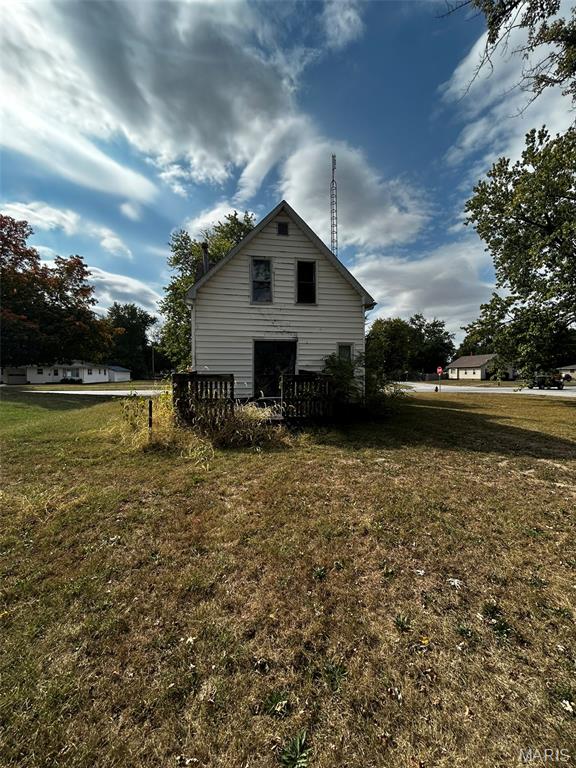 318 North Cedar Street Nokomis, IL 62075 - Photo 12 of 47