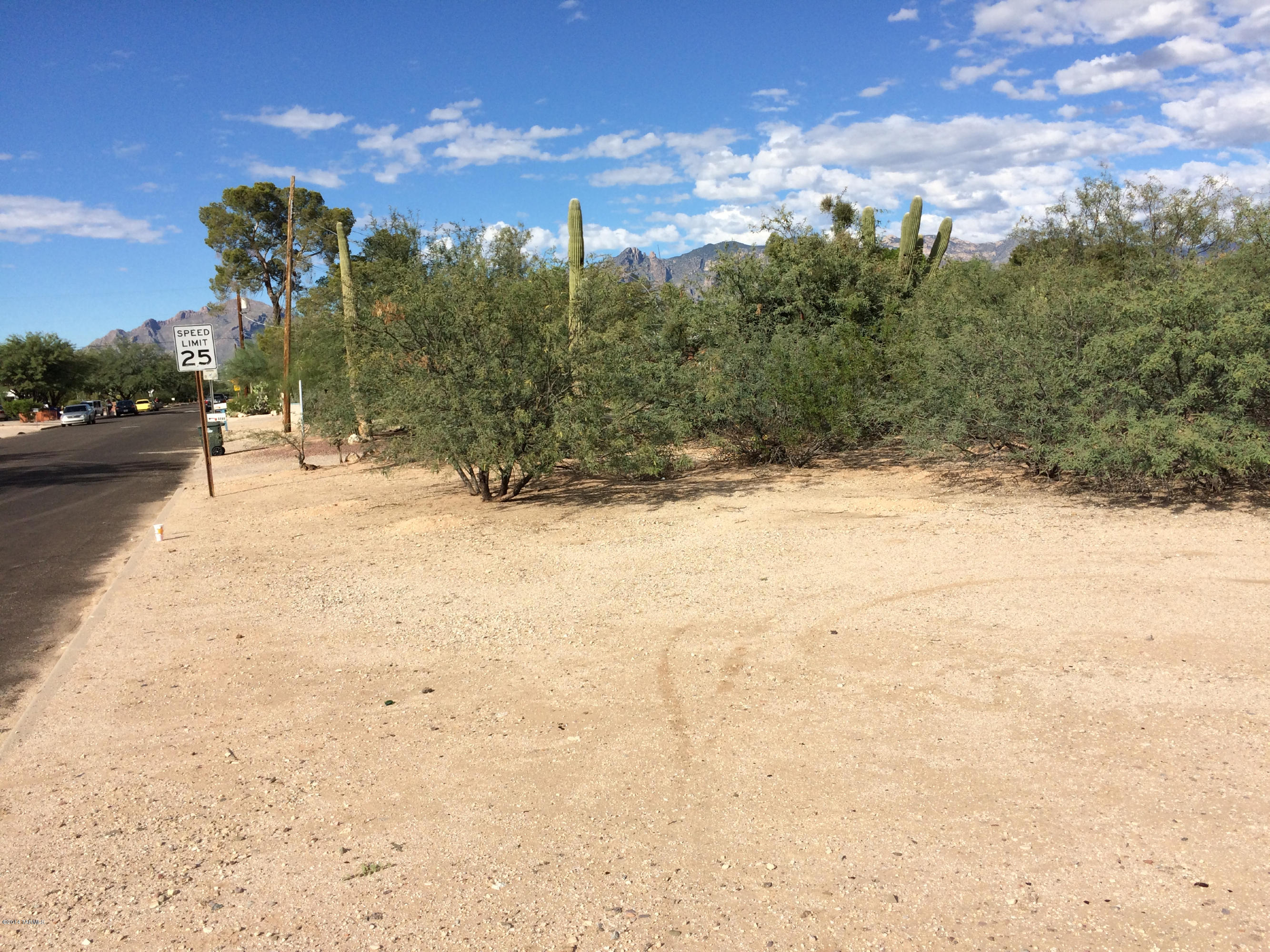 2201 East Fort Lowell Road Tucson, AZ 85719 - Photo 5 of 9 Gallery Image 5