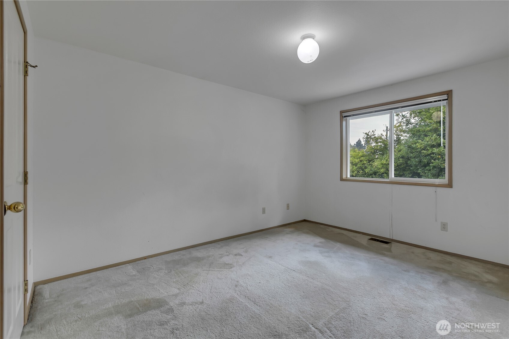 7326 Steilacoom Boulevard Southwest, Unit D3 Tacoma, WA 98499 - Photo 22 of 34