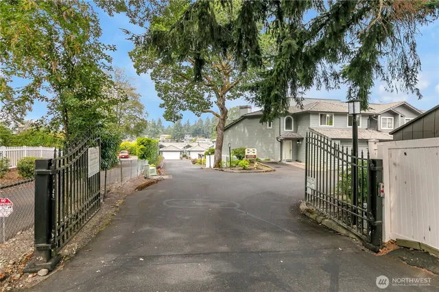 $454,997 | 7326 Steilacoom Boulevard Southwest, Unit D3, Tacoma, WA 98499