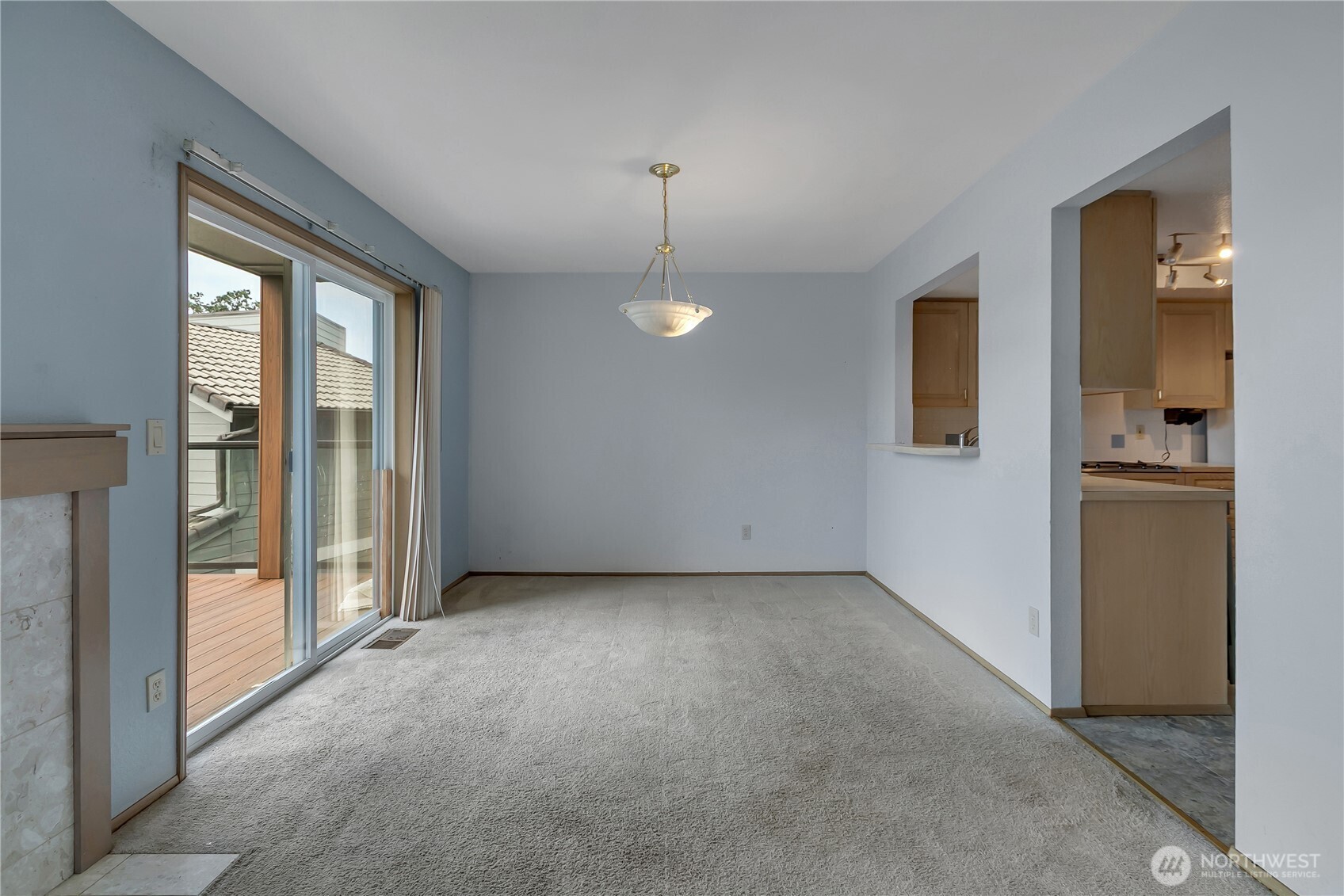 7326 Steilacoom Boulevard Southwest, Unit D3 Tacoma, WA 98499 - Photo 10 of 34