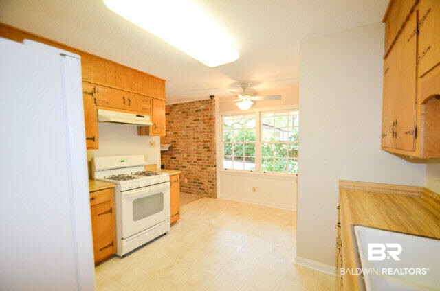 4263 Panorama Boulevard West Mobile, AL 36609 - Photo 8 of 19