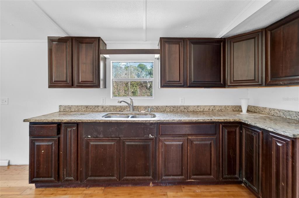 35238 Manuel Street Webster, FL 33597 - Photo 23 of 81