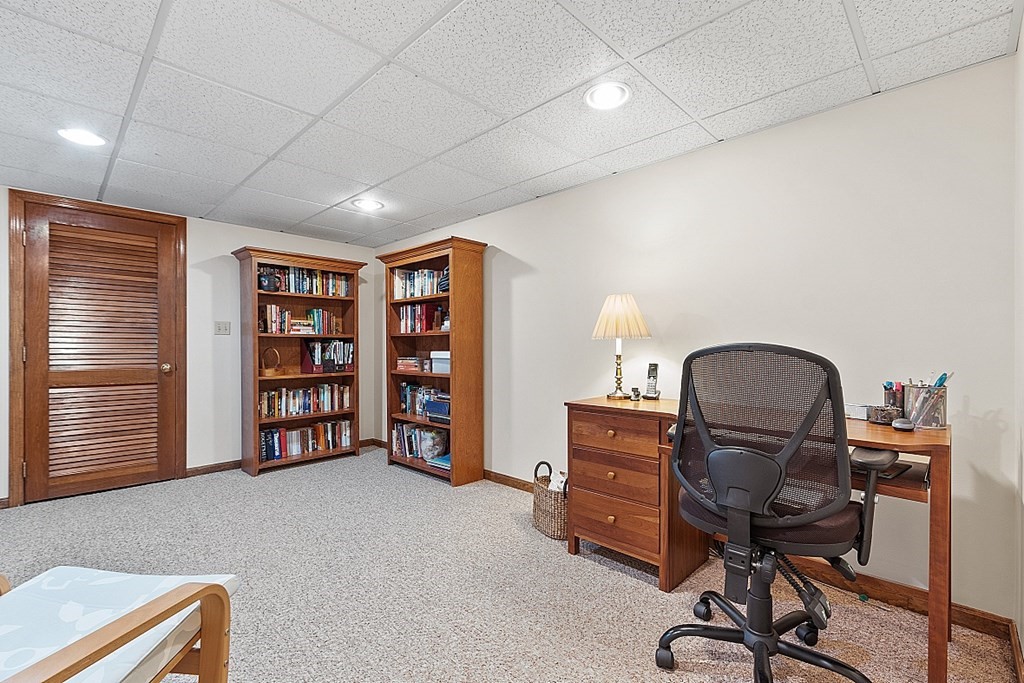 3 Ridge Hill Way Andover, MA 01810 - Photo 34 of 34 Gallery Image 34