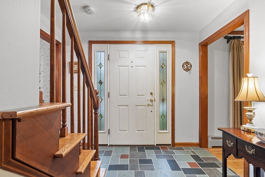 3 Ridge Hill Way Andover, MA 01810 - Photo 8 of 34 Gallery Image 8