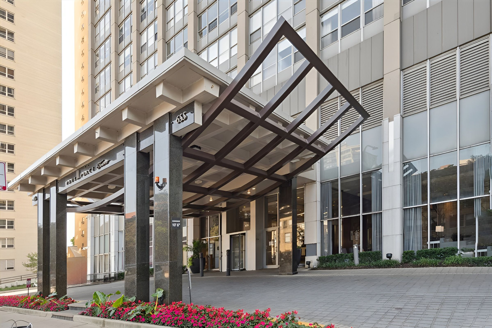 655 West Irving Park Road, Unit 2503 Chicago, IL 60613 - Photo 2 of 22