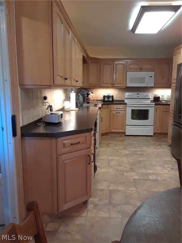 3103 Chapel Road Ashtabula, OH 44004 - Photo 7 of 24 Gallery Image 7