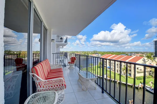 $9,000 | 4750 South Ocean Boulevard, Unit 702, Highland Beach, FL 33487
