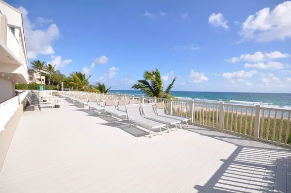 $9,000 | 4750 South Ocean Boulevard, Unit 702, Highland Beach, FL 33487