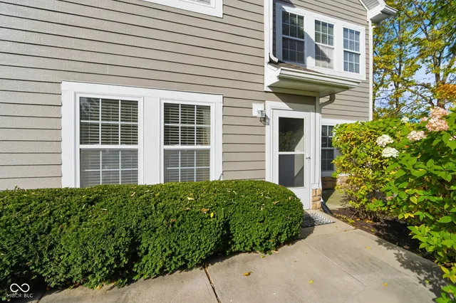 $272,000 | 1690 North Vista Drive, Carmel, IN 46280