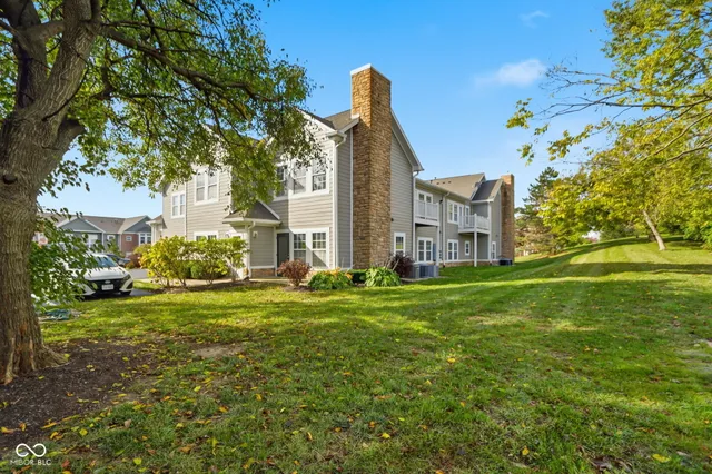 $272,000 | 1690 North Vista Drive, Carmel, IN 46280