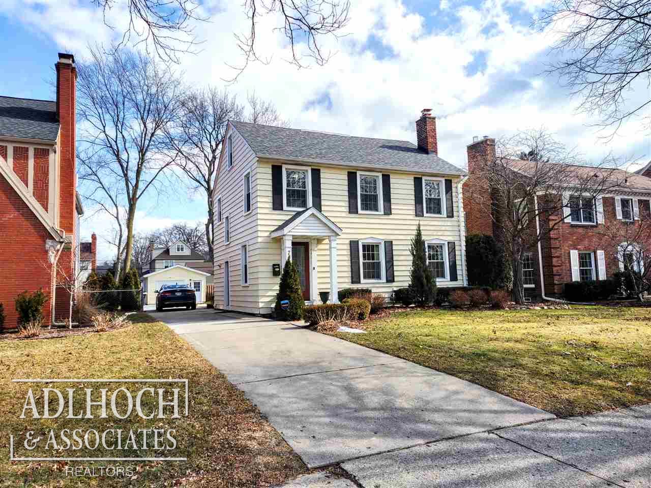 740 Lincoln Road Grosse Pointe, MI 48230 - Photo 2 of 22 50037904-1.JPG