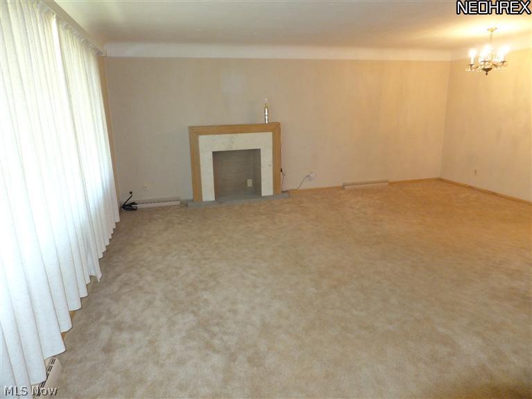 6286-6284 Stanbury Road Parma, OH 44129 - Photo 2 of 20