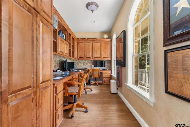 $735,000 | 9040 County Road 3600, Brownsboro, TX 75756