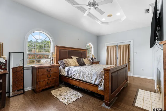 $735,000 | 9040 County Road 3600, Brownsboro, TX 75756