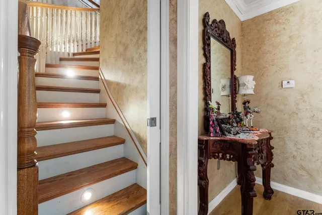 $735,000 | 9040 County Road 3600, Brownsboro, TX 75756