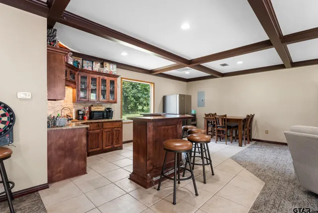 $735,000 | 9040 County Road 3600, Brownsboro, TX 75756