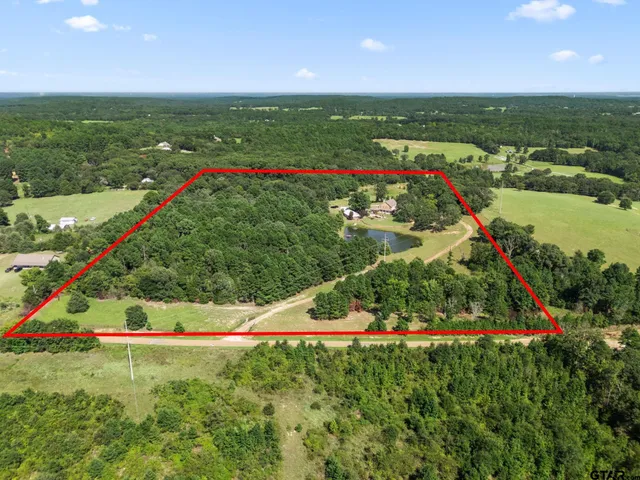 $735,000 | 9040 County Road 3600, Brownsboro, TX 75756