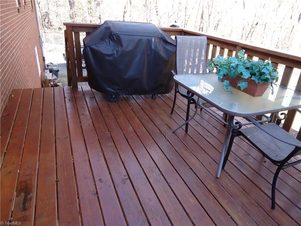 1843 River Dale Road Pfafftown, NC 27040 - Photo 17 of 29 Gallery Image 17