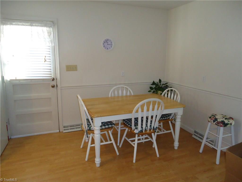 1843 River Dale Road Pfafftown, NC 27040 - Photo 6 of 29 Gallery Image 6