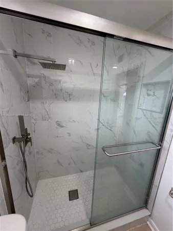 $1,550 | 830 Southwest 6th Street, Unit 3, Hallandale Beach, FL 33009