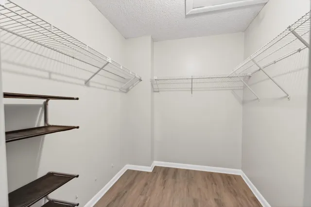 $295,000 | 400 Club Circle, Unit 201, Boca Raton, FL 33487