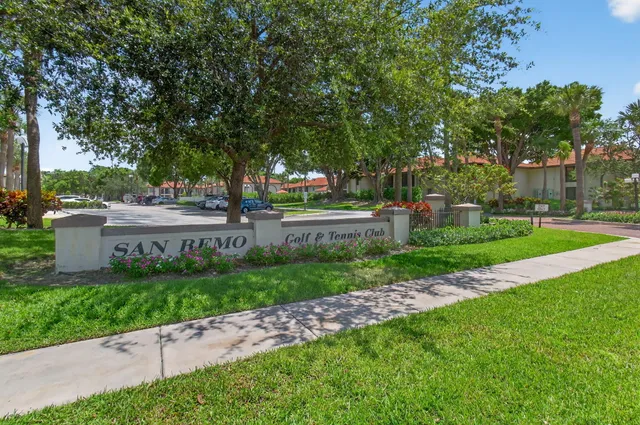 $295,000 | 400 Club Circle, Unit 201, Boca Raton, FL 33487