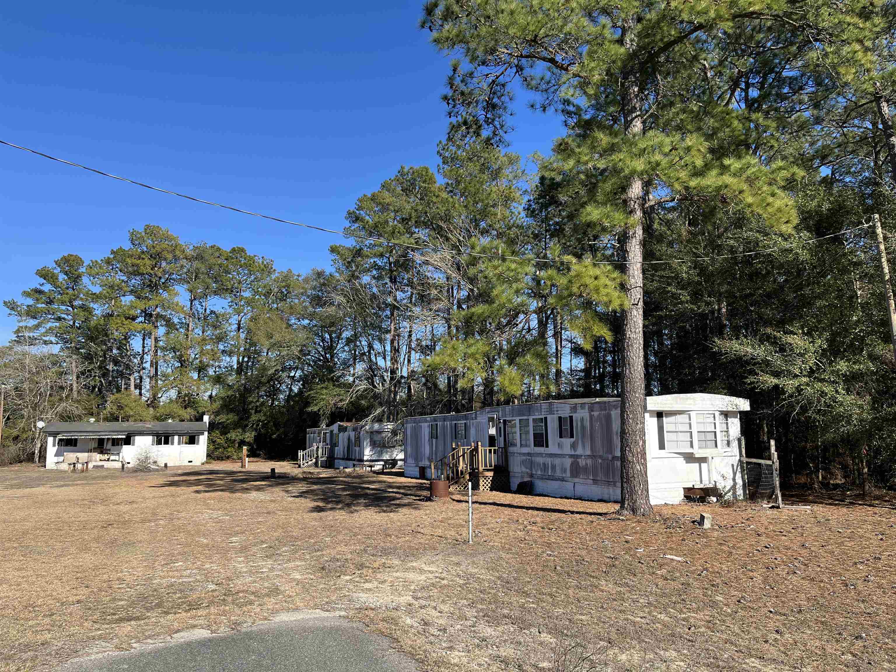 6503 Hillside Court Mullins, SC 29574 - Photo 2 of 5