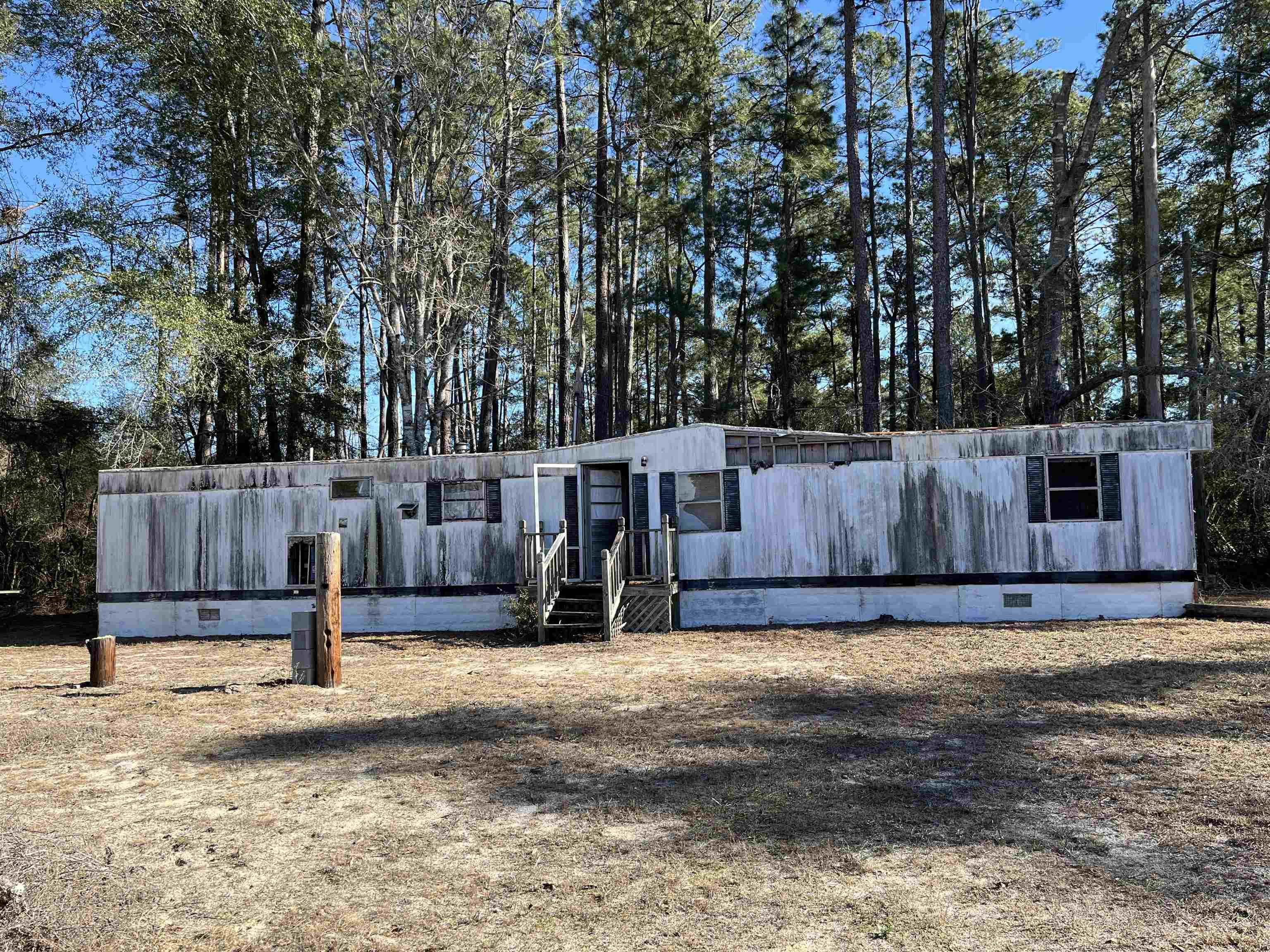 6503 Hillside Court Mullins, SC 29574 - Photo 5 of 5