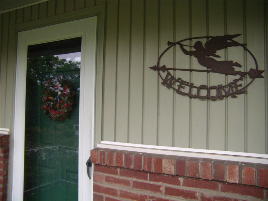 712 Ramon Drive Pittsburgh, PA 15238 - Photo 3 of 25 Quaint front porch Welcomes you you.