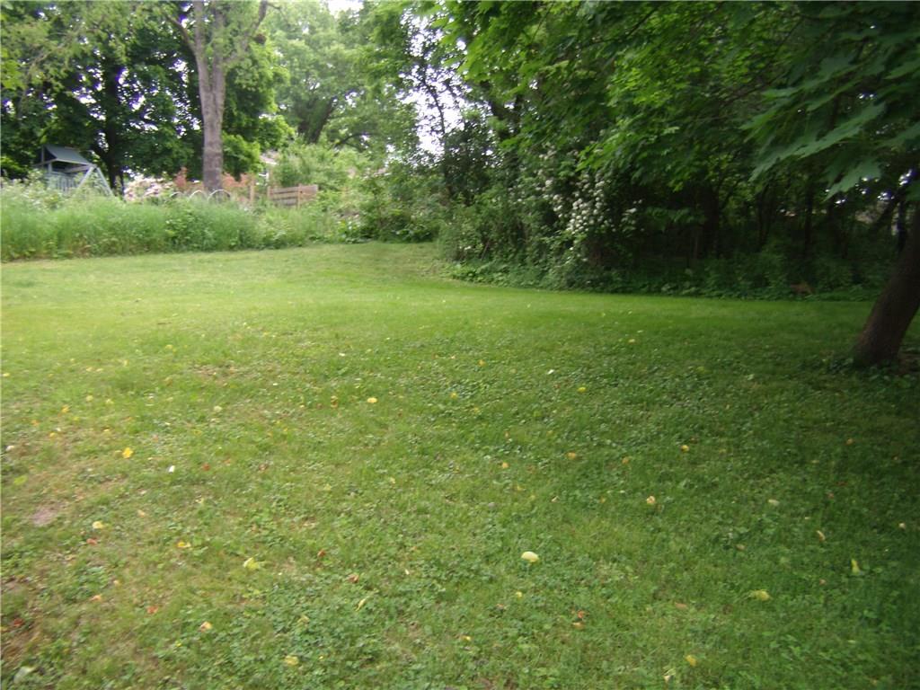 712 Ramon Drive Pittsburgh, PA 15238 - Photo 23 of 25 Another view of the yard.