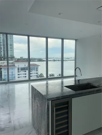 $7,800 | 700 Northeast 26th Terrace, Unit 806, Miami, FL 33137
