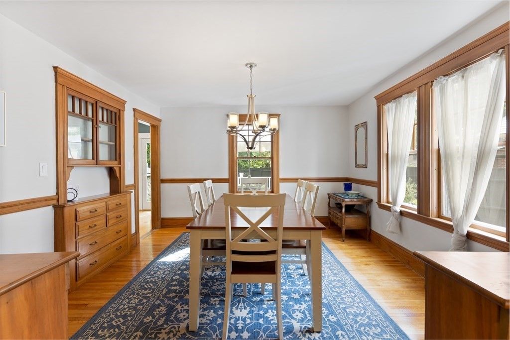 154 Warwick Road Melrose, MA 02176 - Photo 14 of 38 Gallery Image 14