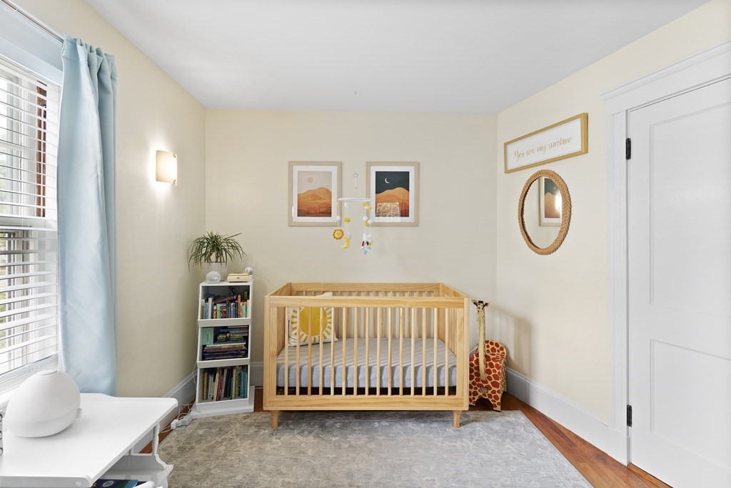 154 Warwick Road Melrose, MA 02176 - Photo 26 of 38 Gallery Image 26