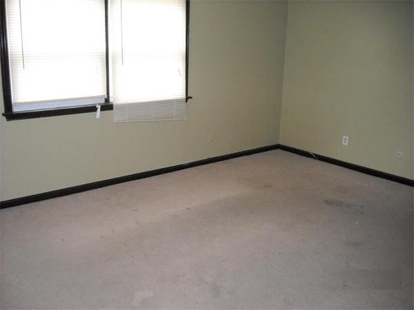 68-70 Howes Street Springfield, MA 01118 - Photo 2 of 7 a view of a window in an empty room
