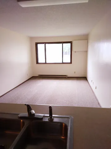 $727 | 520 St Johns Street, Unit 6, Morgan, MN 56266