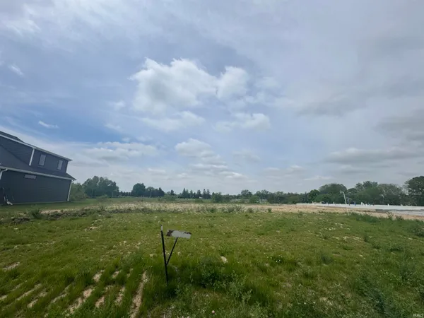 $124,900 | 586 Keltic Pines, Huntertown, IN 46748