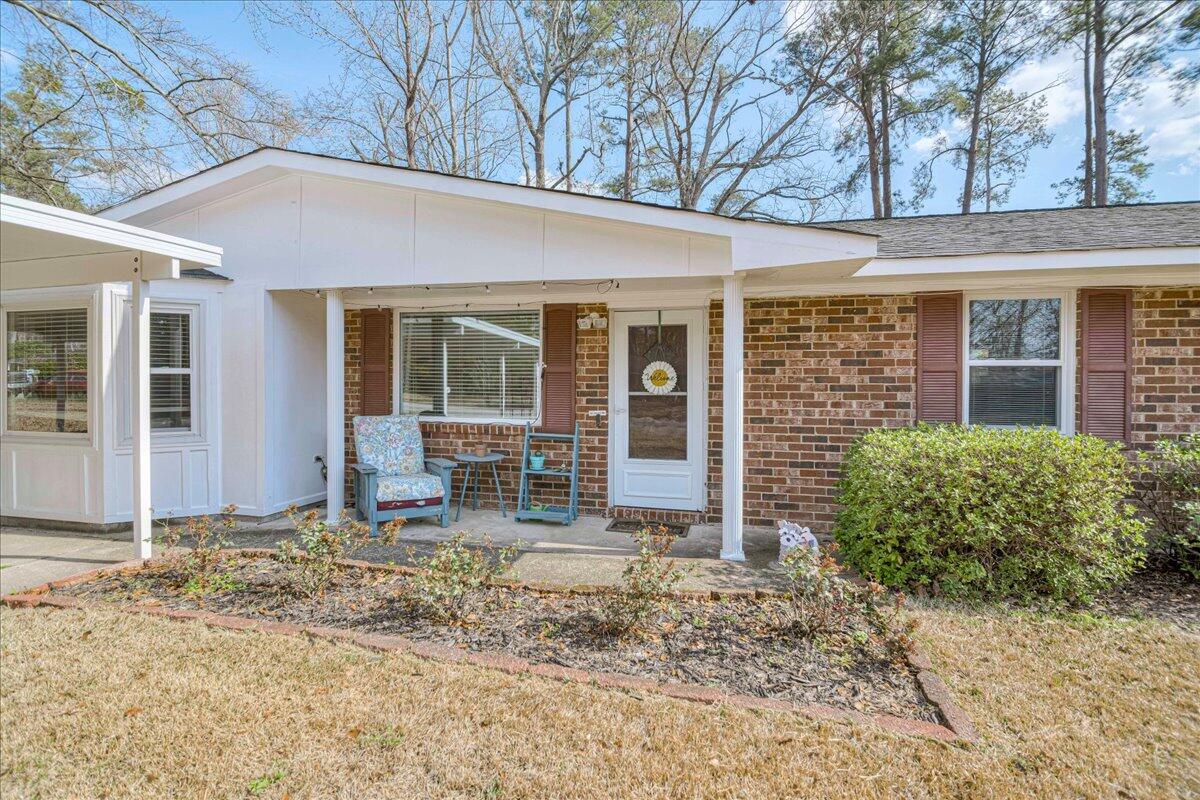 4518 Colonial Road Martinez, GA 30907 - Photo 3 of 35 03-003-