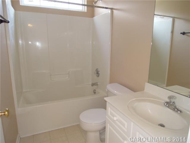 3939 Caldwell Ridge Parkway Charlotte, NC 28213 - Photo 11 of 16