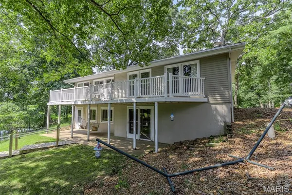 $179,900 | 12820 Winnebago Drive, Shipman, IL 62685