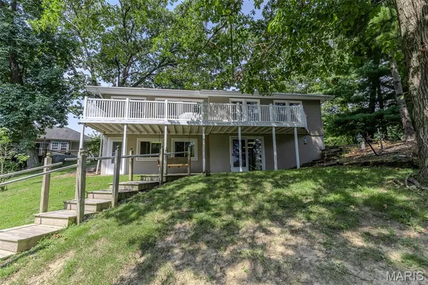 $179,900 | 12820 Winnebago Drive, Shipman, IL 62685