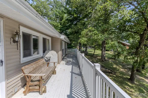 $179,900 | 12820 Winnebago Drive, Shipman, IL 62685