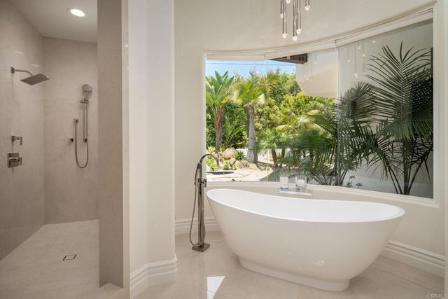 $9,760,000 | 4390 Camino Privado, Rancho Santa Fe, CA 92067