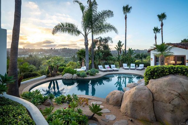 $9,760,000 | 4390 Camino Privado, Rancho Santa Fe, CA 92067