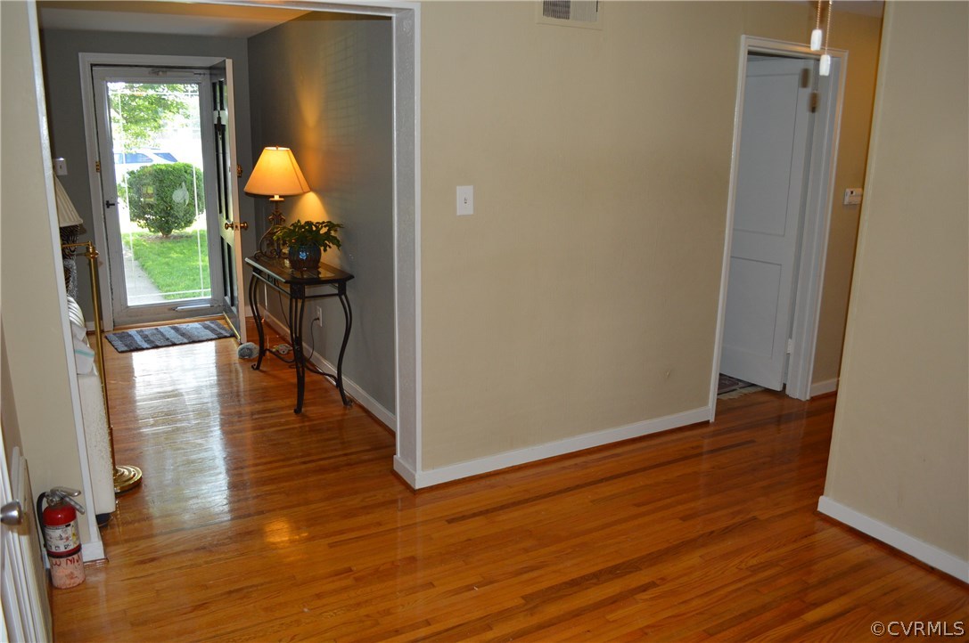 2416 Vernon Road Henrico, VA 23228 - Photo 14 of 30 Gallery Image 14