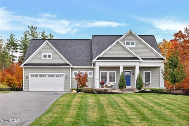 $990,000 | 31 Catalina Drive, Milton, NY 12020