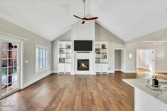 $1,100,000 | 31 Catalina Drive, Milton, NY 12020