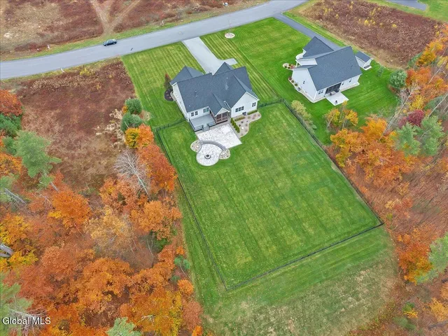 $1,100,000 | 31 Catalina Drive, Milton, NY 12020