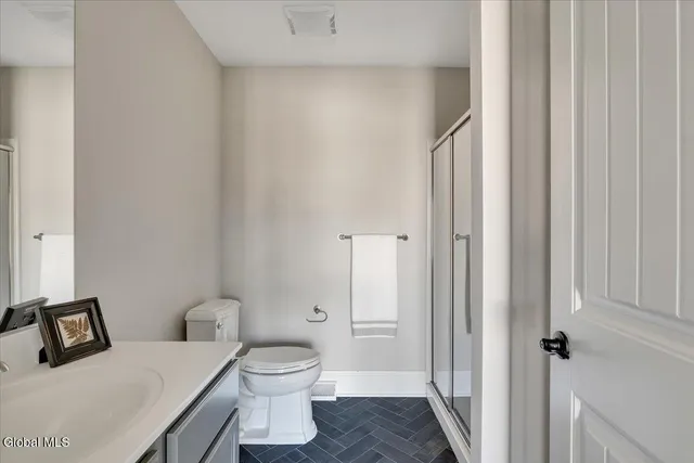 $1,100,000 | 31 Catalina Drive, Milton, NY 12020