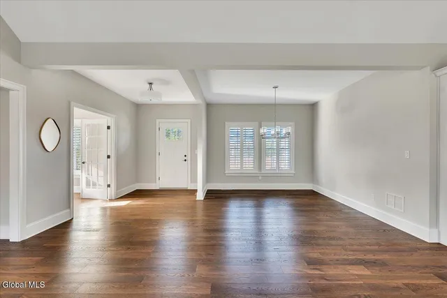 $1,100,000 | 31 Catalina Drive, Milton, NY 12020